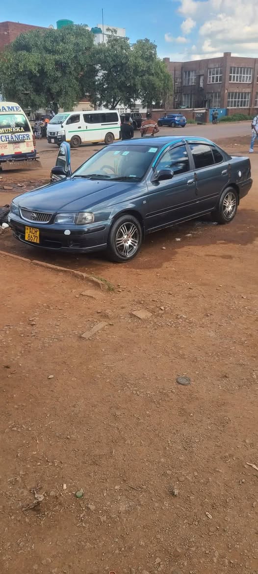 used nissan sunny