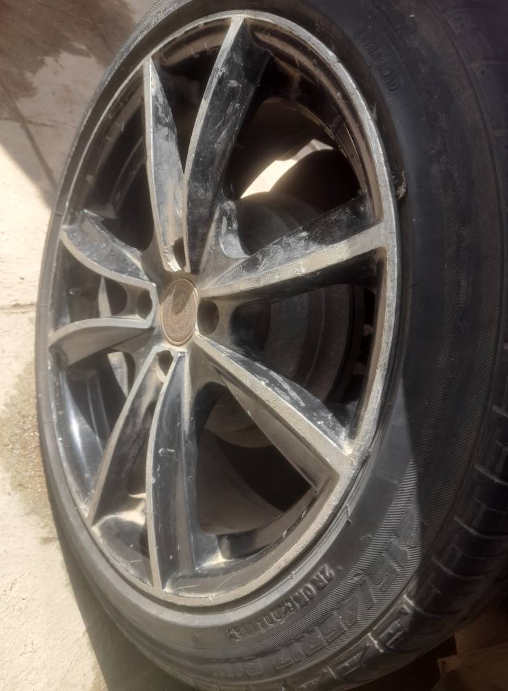 tyres