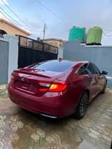 A picture of 2018 HONDA ACCORD