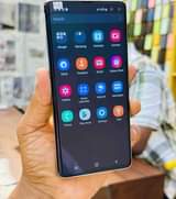 A picture of Samsung S10