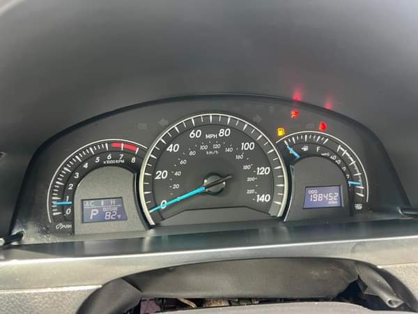 A picture of 2013 Toyota Camry Extremely clean untempered engine Untempered Gear chilling