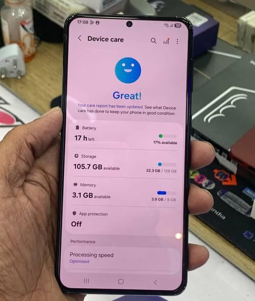 A picture of Samsung galaxy s21 plus