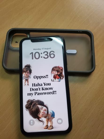 A picture of Iphone XR