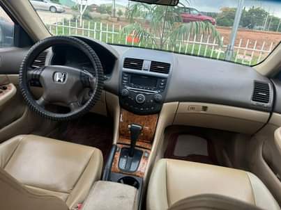 A picture of 2022 duty Honda EOD v6 Car is toks standard with