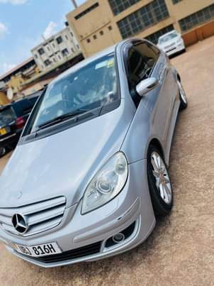 A picture of Mercedes benz Bclass 180 18m