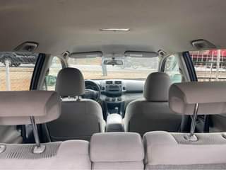 A picture of Toyota RAV4 2011