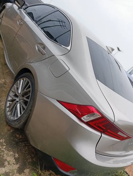 A picture of Foreign Used Lexus Is250 2015 21 5m