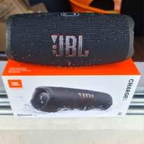 A picture of Original JBL Charge 5 Speaker