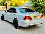A picture of TOYOTA CROWN ATHLETE FOR SELL 13M OR EXCHANGE SO PLSEEEE