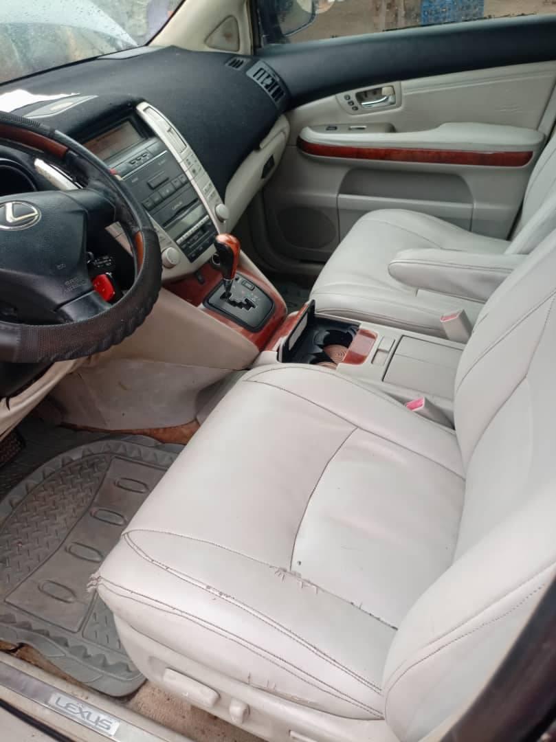 A picture of 2006 Lexus Rx 330