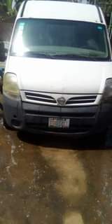 A picture of Nissan cover body