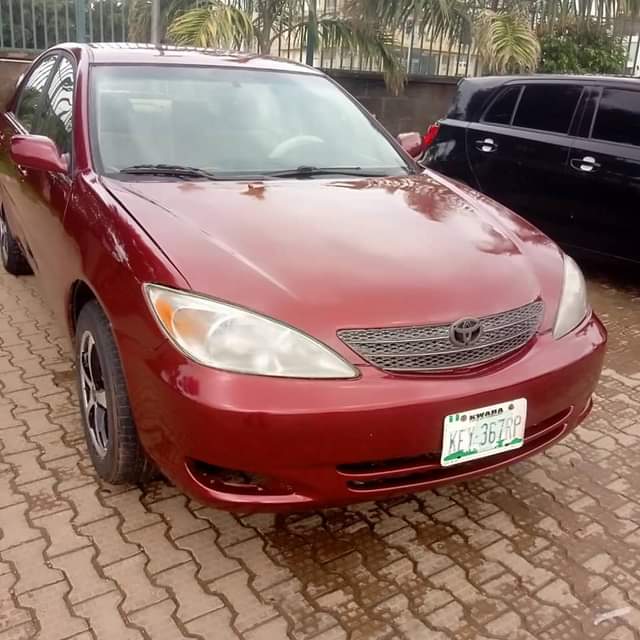 A picture of Very Sharp Toyota Camry 04 Model