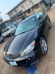 A picture of Toyota Camry 2004 going for sekini money engine and gear