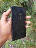 A picture of Mi mix 2 gb256