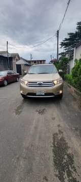 A picture of 2012 Toyota Highlander