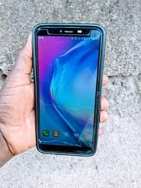 A picture of Techno spark 2 kipengele camera ya nyuma na gb16