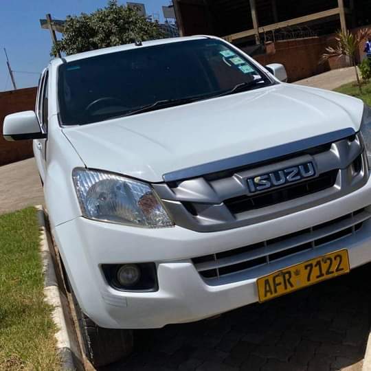 classifieds/cars isuzu