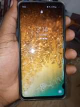 A picture of SAMSUNG S10plus GB128 Ram6 0687098582 0612098582