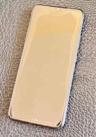 A picture of Smart 7 HD slightly used bongo