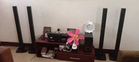 A picture of LG home theatre