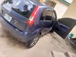 A picture of Ford fiesta 03 