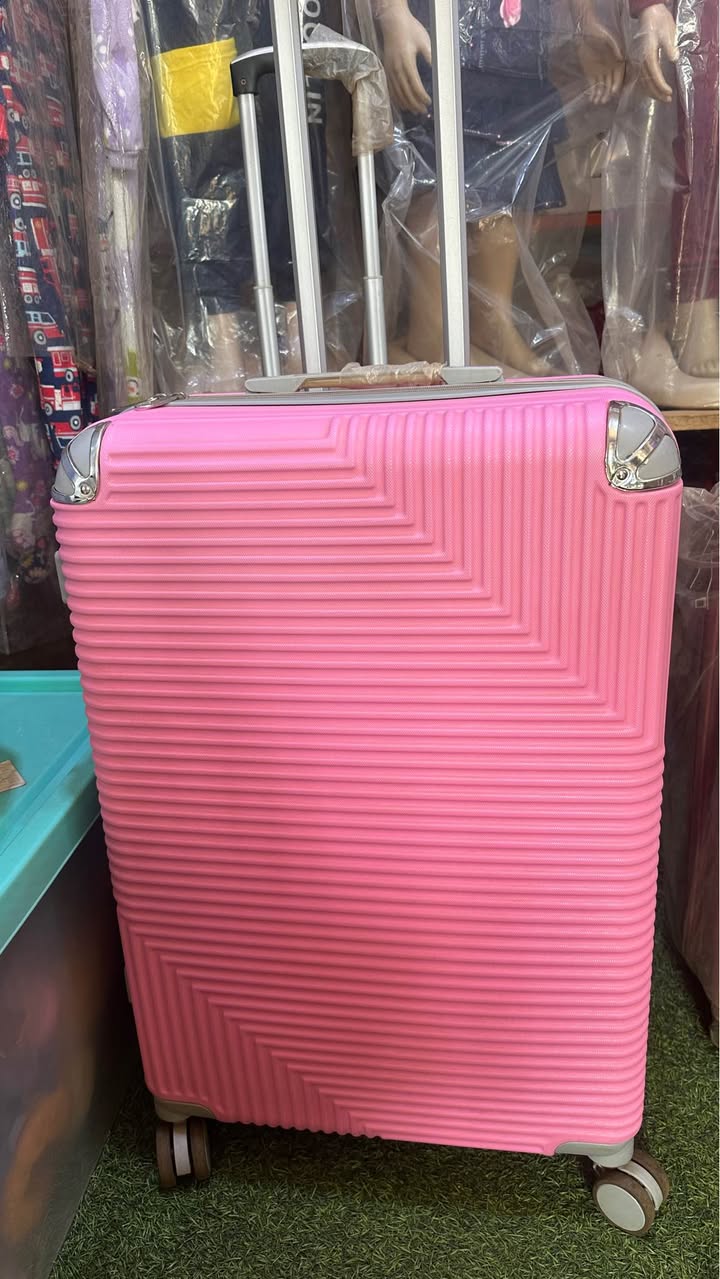 A picture of Suitcases each at 50k Glasses Display at 150k Small dummies