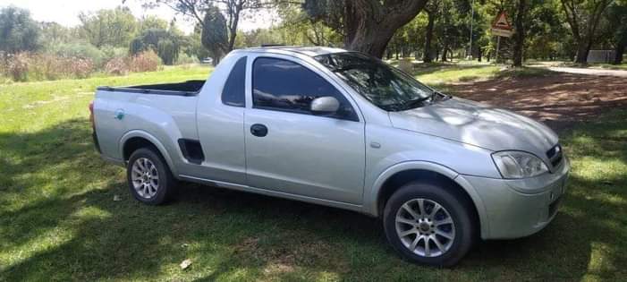 Toyota Q.