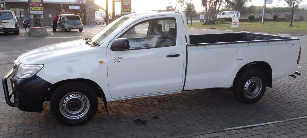 used toyota hilux