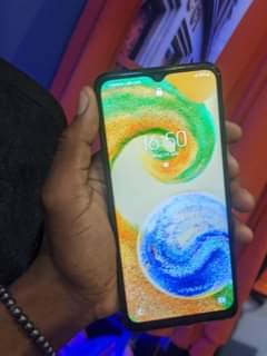 A picture of Samsung A04s
