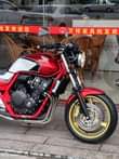 A picture of Honda cb400 vetch four