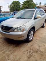 A picture of Lexus Rx330 2005Pure FirstbodyPerfect Condition