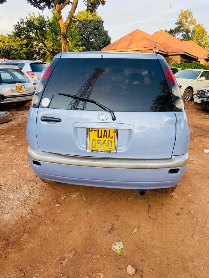 used toyota raum