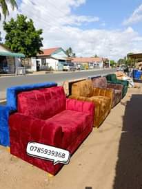 A picture of 0785939368 Sofa mpya za kisasa 160 000 usafir juu yangu