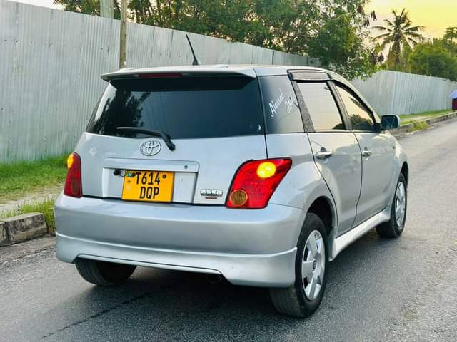 A picture of Call 0759 745