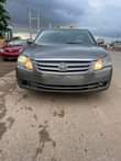 A picture of Super clean Toyota Avalon 2006