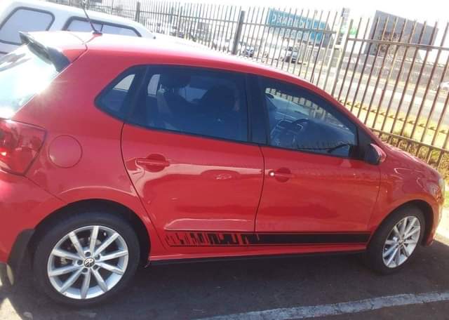 CARS &.