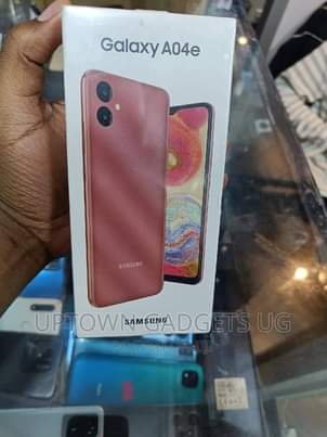 A picture of Samsung A04e 32GB 3GB Storage call or watsApp 0743248094