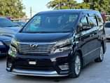 A picture of TOYOTA VELFIRE