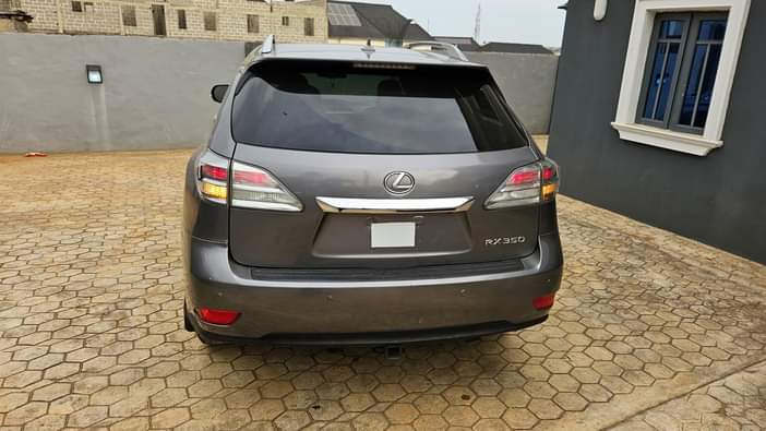A picture of KinzzyAuto s LTD 08109018982 16 300 000 Refer and earn