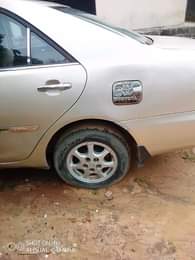 A picture of Toyota Camry manual drive Engine and gear excellent AC is