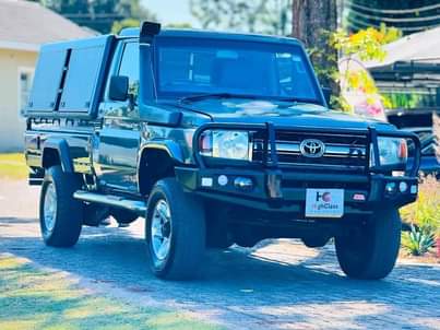 toyota land cruiser