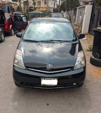 A picture of Clean Nigerian Used Black Toyota Prius 2009 2010 Hybrid Baked