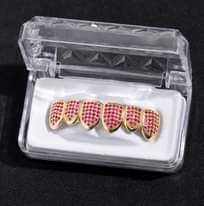 A picture of OFFER ICED GRILLZ SET KWA BEI NAFUU
