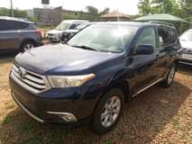 A picture of TOYOTA HIGHLANDER 2012 MODEL Foreign Used