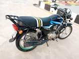 A picture of wahimapemaaa chombohitaji sevis yoyote unapiga stata unaondoka kadi zipo full