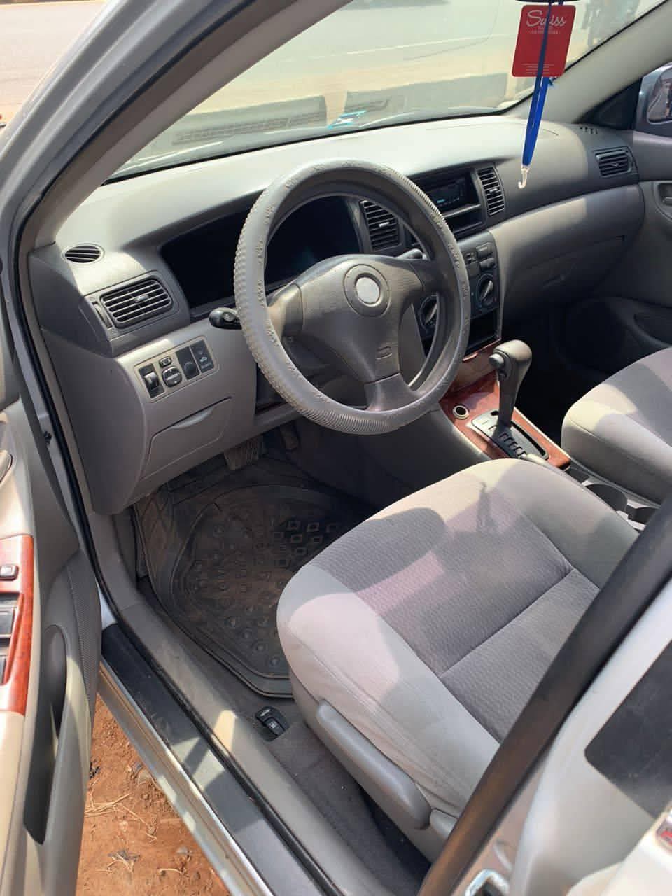 A picture of 2007 Toyota corolla