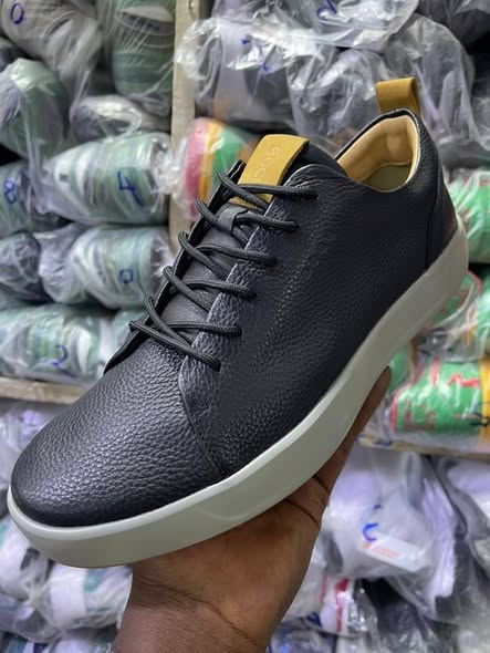 A picture of Casual shoes for men