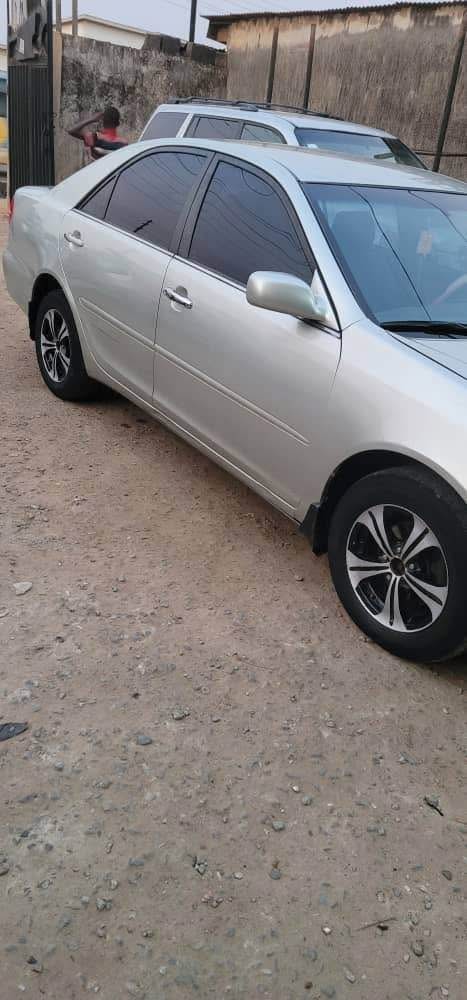 A picture of Clean used 2004 Camry