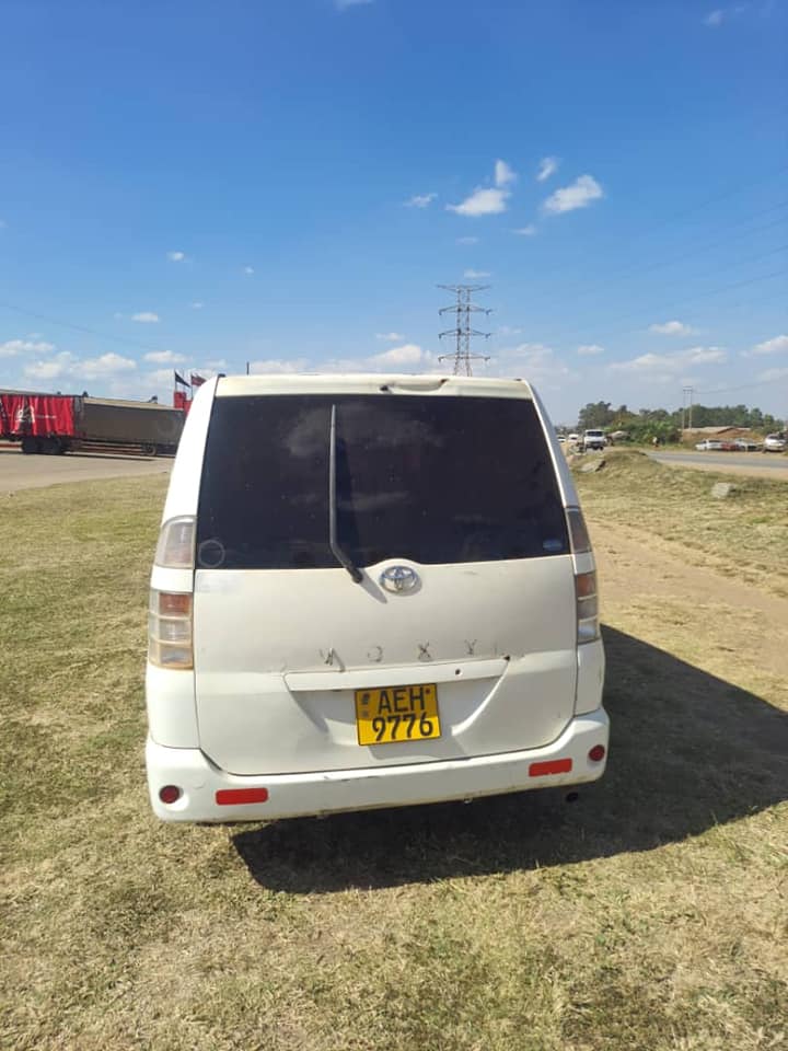 used toyota noah