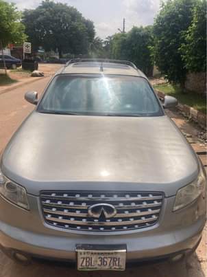 A picture of Rarely used Infiniti fx45 V8 in perfect condition up for